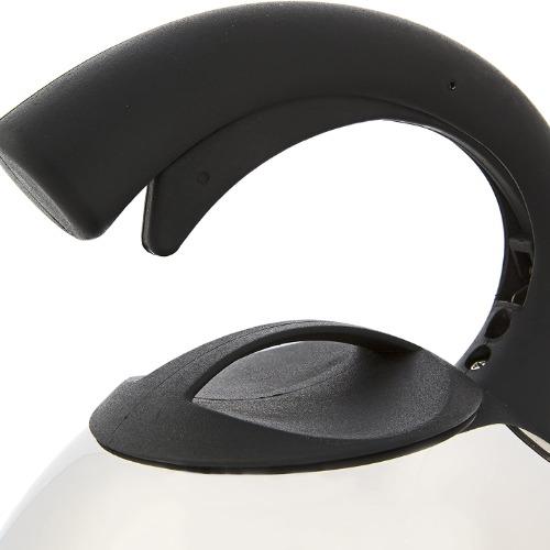 Colin Whistling Kettle close up to handle