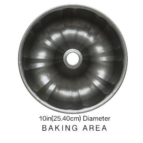 BakeIns Fluted Cake Pan dimensions on white background