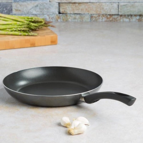 Elements Frying Pan in lifestyle setting